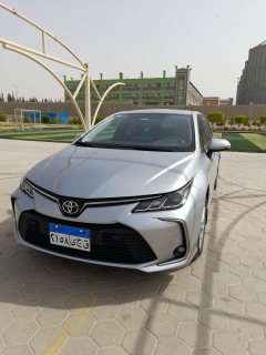  استأجرToyota Corolla  من شركة RENTBUS بافضل الاسعار في مصر