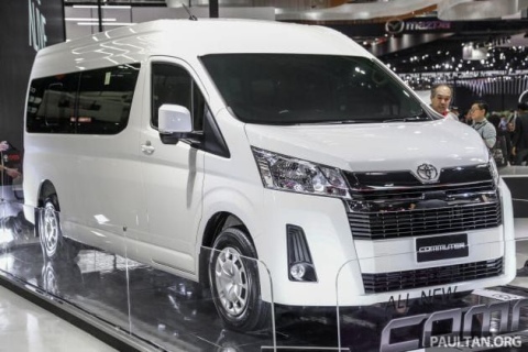 , Toyota Hiace microbus rental for group 2