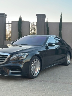 إيجار مرسيدس S-Class الفاخرة لخدمة كبار الشخصيات ورجال الأعمال 2