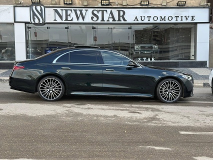 Experience Opulence: Rent Mercedes S-Class with a Driver. 3